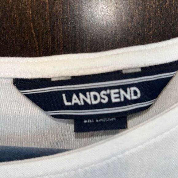 Lands End White High Low Back Peplum T-Shirt Medium - Picture 3 of 6